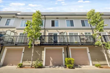 Aerial View of 81 15833 26 Avenue, Surrey, BC