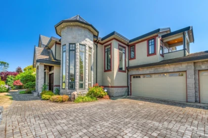 5828 Gibbons Drive, Richmond, BC, Richmond — Single Family Residence for sale