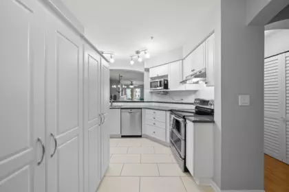 Pantry Photo of 206 20120 56 Avenue, Langley, BC