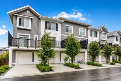 Swimming Pool Photo of 27 7919 204b Street, Langley, BC