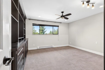 Mudroom Photo of 5600 Grousewoods Place, North Vancouver, BC