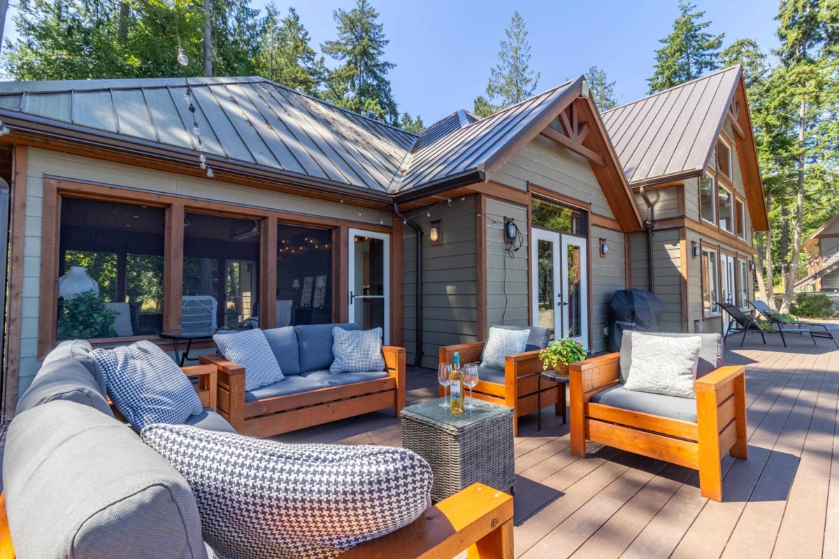 Dining Area Photo of 337 East Point Road, Saturna Island, BC
