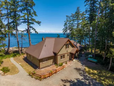 337 East Point Road, Saturna Island, BC, Saturna Island — Single Family Residence for sale