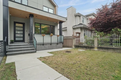 Aerial View of 1889 E 34th Avenue, Vancouver, BC