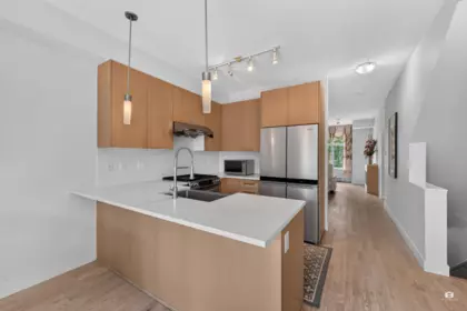 805 8485 New Haven Close, Burnaby, BC, Burnaby — Townhouse for sale
