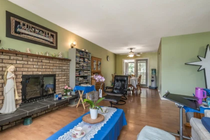 Breakfast Nook Photo of 14380 66 Avenue, Surrey, BC
