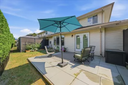 Kitchen Island Photo of 34 12268 189a Street, Pitt Meadows, BC