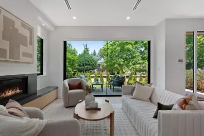 396 W 21st Avenue, Vancouver, BC, Vancouver — Half Duplex for sale