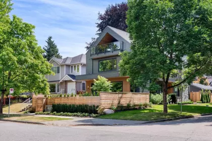 396 W 21st Avenue, Vancouver, BC, Vancouver — Half Duplex for sale