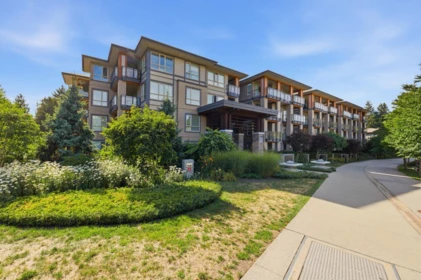 319 3399 Noel Drive, Burnaby, BC, Burnaby — Apartment/Condo for sale