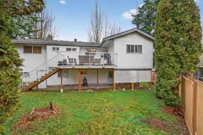 Laundry Room Photo of 8927 146a Street, Surrey, BC