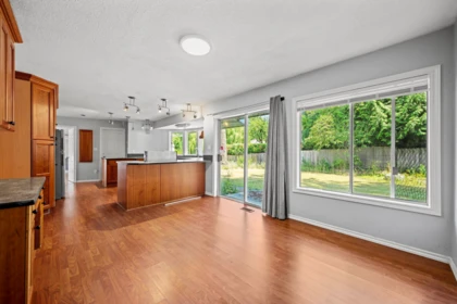 Breakfast Nook Photo of 2644 140 Street, Surrey, BC
