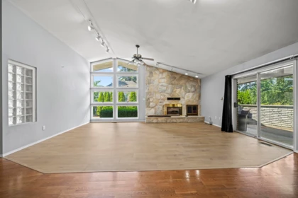 Kitchen Photo of 2644 140 Street, Surrey, BC