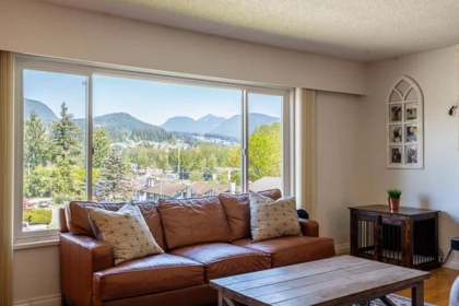 Pantry Photo of 1062 Spar Drive, Coquitlam, BC
