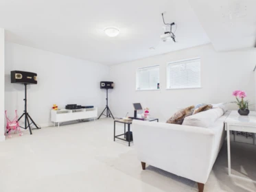 Hot Tub / Spa Photo of 3513 Hadley Wood, Coquitlam, BC