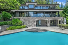 4668 Clovelly Walk, West Vancouver, BC