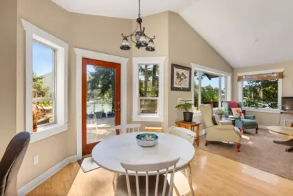 Breakfast Nook Photo of 4371 Francis Peninsula Road, Madeira Park, BC