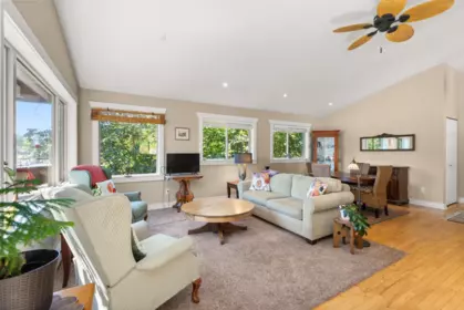 4371 Francis Peninsula Road, Madeira Park, BC, Madeira Park — Single Family Residence for sale