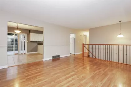 10111 Shamrock Drive, Chilliwack, BC, Chilliwack — Single Family Residence for sale