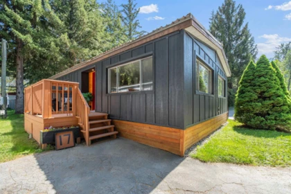 Primary Bedroom Photo of 17 7370 Highway 99, Pemberton, BC
