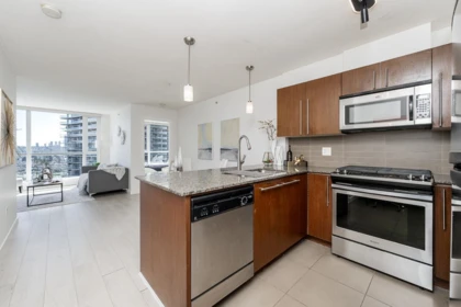 2308 4888 Brentwood Drive, Burnaby, BC, Burnaby — Apartment/Condo for sale