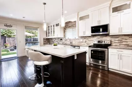 Breakfast Nook Photo of 32746 Lissimore Avenue, Mission, BC