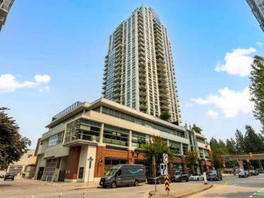 2108 3007 Glen Drive, Coquitlam, BC, Coquitlam — Apartment/Condo for sale