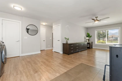 Basement Recreation Room Photo of 44035 South Sumas Road, Chilliwack, BC