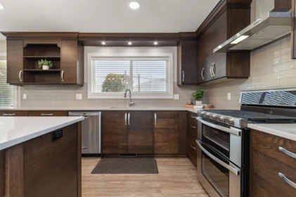 Breakfast Nook Photo of 44035 South Sumas Road, Chilliwack, BC