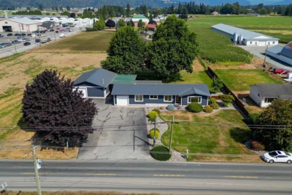 Community Amenities Photo (Clubhouse) of 44035 South Sumas Road, Chilliwack, BC