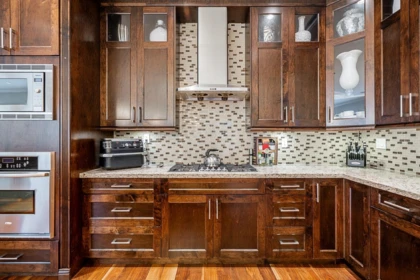 Breakfast Nook Photo of 16302 25 Avenue, Surrey, BC