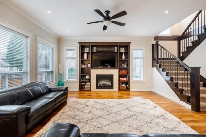 16302 25 Avenue, Surrey, BC, Surrey — Single Family Residence for sale