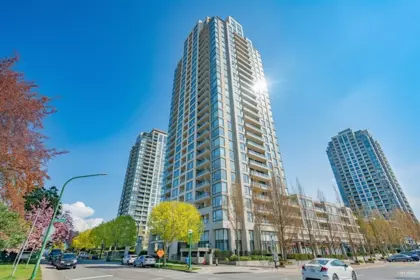 2407 7088 Salisbury Avenue, Burnaby, BC, Burnaby — Apartment/Condo for sale