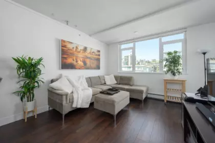 504 131 E 3rd Street, North Vancouver, BC, North Vancouver — Apartment/Condo for sale