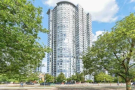 3607 1033 Marinaside Crescent, Vancouver, BC