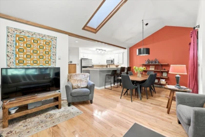 40 4652 Blackcomb Way, Whistler, BC, Whistler — Townhouse for sale