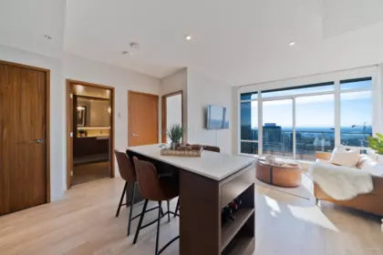 Kitchen Photo of 4807 13495 Central Avenue, Surrey, BC
