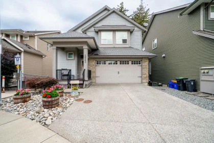 2663 275a Street, Langley, BC, Langley — Single Family Residence for sale
