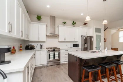 Kitchen Island Photo of 2663 275a Street, Langley, BC