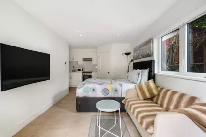 Garage Interior Photo of 4728 Duchess Street, Vancouver, BC