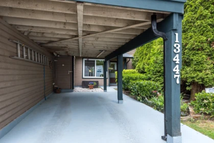 13447 68a Avenue, Surrey, BC, Surrey — Half Duplex for sale
