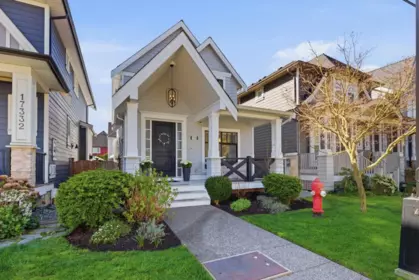 17330 2nd Avenue, Surrey, BC, Surrey — Single Family Residence for sale