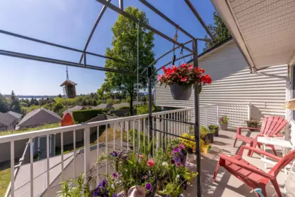 Breakfast Nook Photo of 3 11464 Fisher Street, Maple Ridge, BC