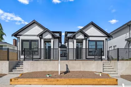 7633 Rosewood Street, Burnaby, BC, Burnaby — Half Duplex for sale