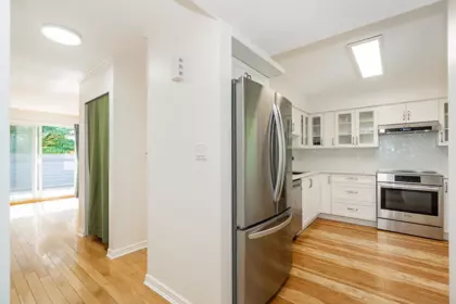 Powder Room Photo of 8328 Aspenwood Place, Burnaby, BC