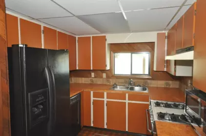 Kitchen Island Photo of 4 3350 Westham Island Road, Delta, BC