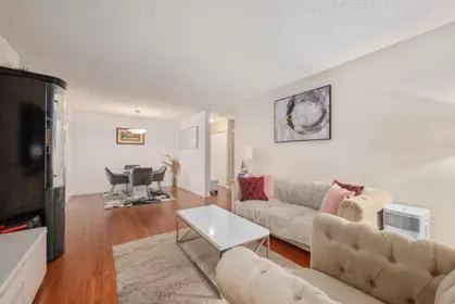 Office / Den Photo of 112 10644 151a Street Street, Surrey, BC
