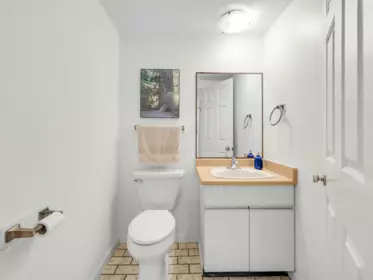 Hallway Photo of 2910 Chantrell Place, Surrey, BC