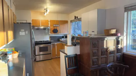 Breakfast Nook Photo of 9401 Dawson Crescent, Delta, BC