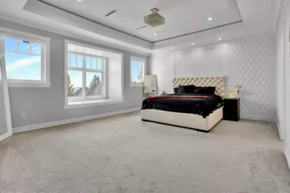Basement Recreation Room Photo of 9487 162a Street, Surrey, BC